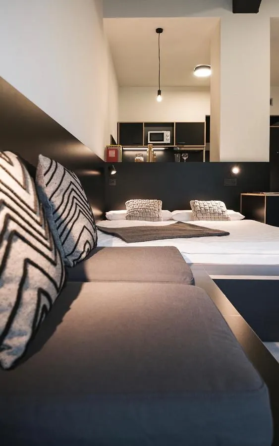 Moliving - Design Hotel & Apartments Duesseldorf-Neuss Germania